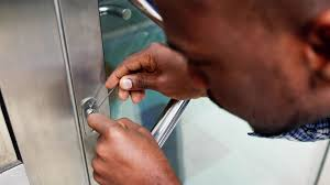 Les bonnes questions à poser au téléphone IN LOCKSMITH