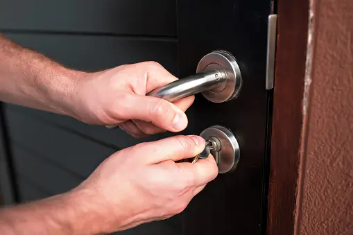 Situation 4 : La porte est verrouillée et vous n’avez pas la clé